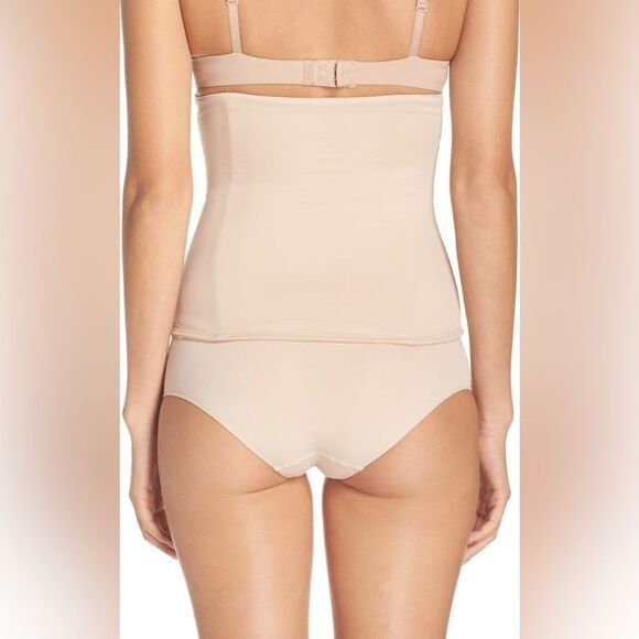 TC NWT Waist Cincher in Nude Size Small - Picture 2 of 5